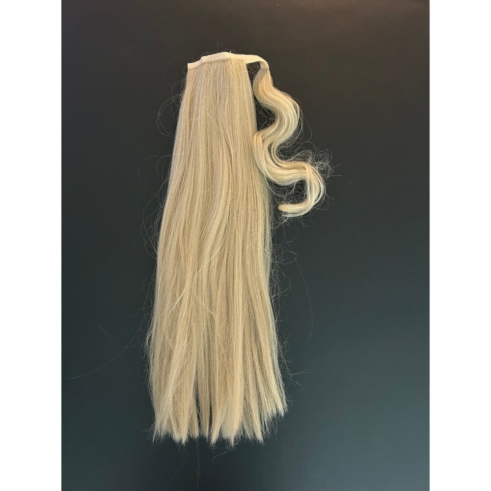 Insert Name Here INH Miya Ponytail Extension Champagne Blonde